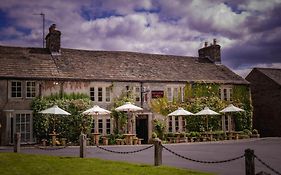 The Red Lion & Manor House